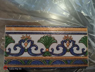 Losas de cerámica decoradas. Sin usar.