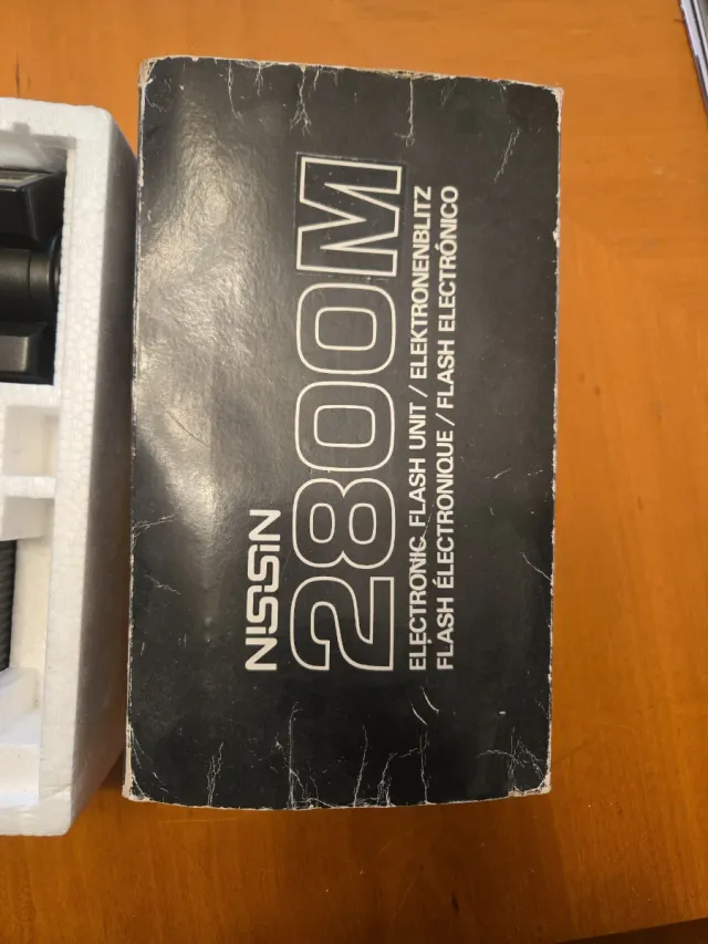 Flash Nissin 280OM