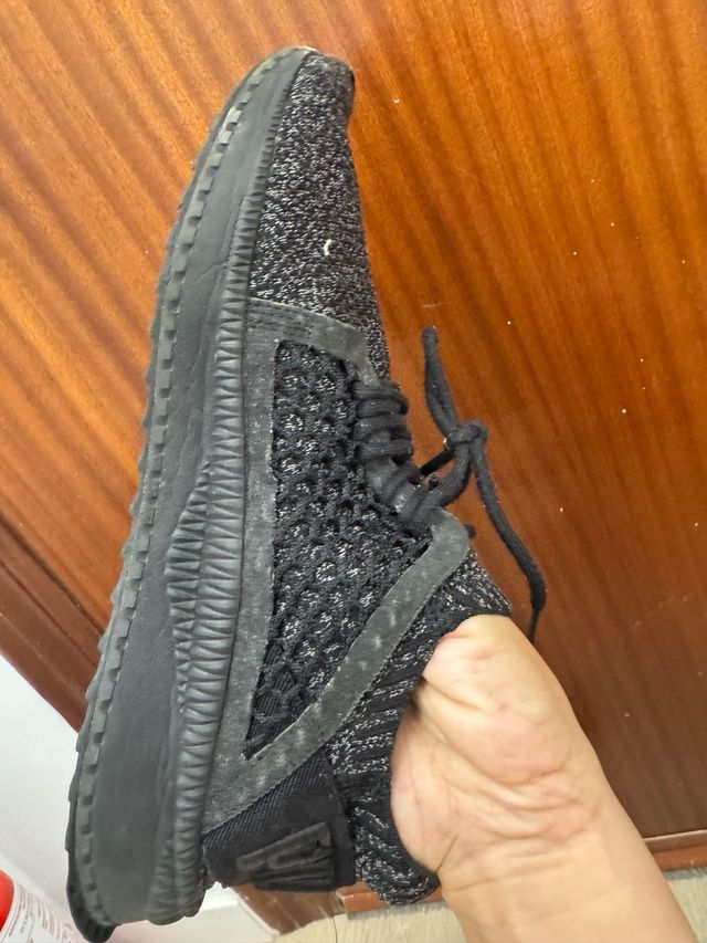 Zapatillas deportivas negras y grises 28 cm