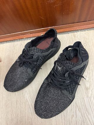 Zapatillas deportivas negras y grises 28 cm