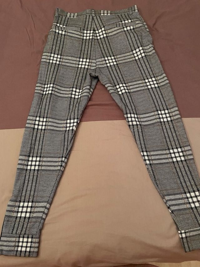 Pantalón cuadros Zara Talla M