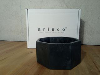 Copertura per vaso ottagonale in cemento nero