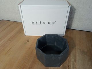 Copertura per vaso ottagonale in cemento nero