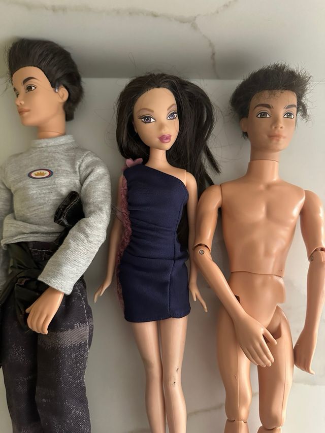 Lote My Scene Muñecos y Ropa