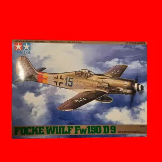 Scale 1/48 Tamiya Fock Wulf Fw190 D9 Model Kit Com