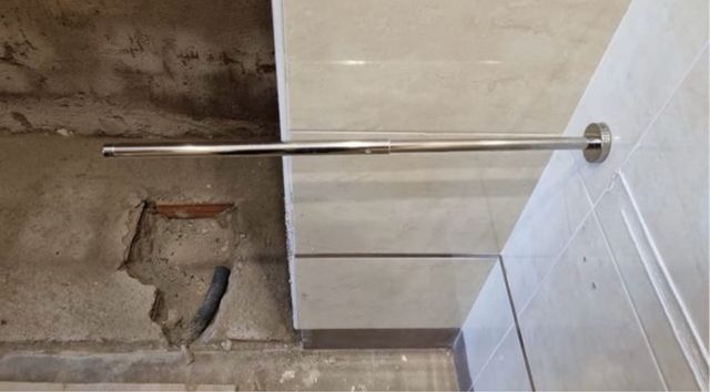 Toallero telescópico de acero