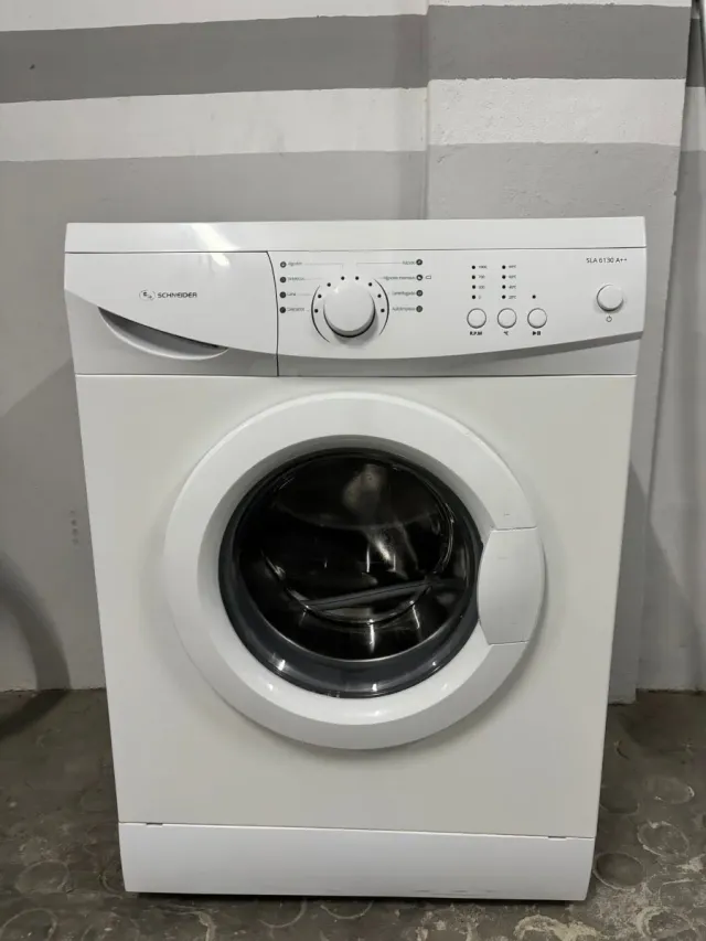 Lavadora Schneider SLA 6130 A++
