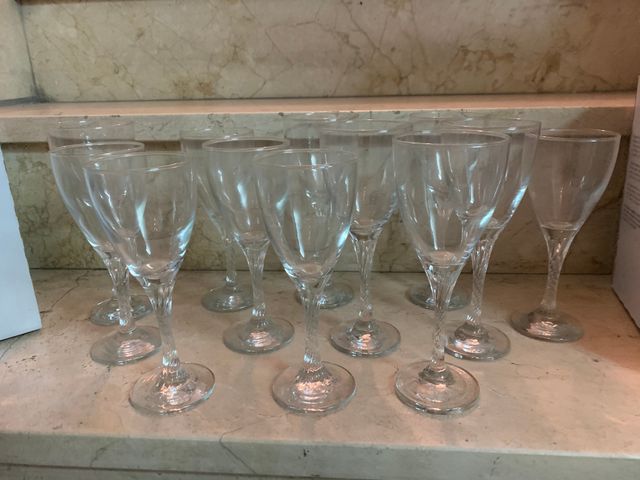 Juego de 12 copas de cristal