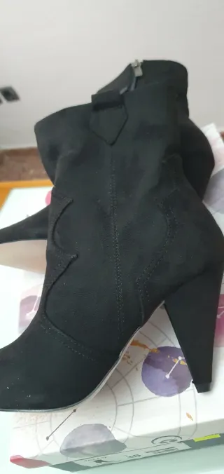 Botín tacón CHIKA10 Negro Talla 38