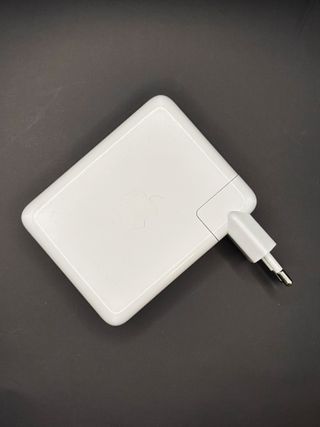 Alimentatore Apple USB-C 140W MacBook