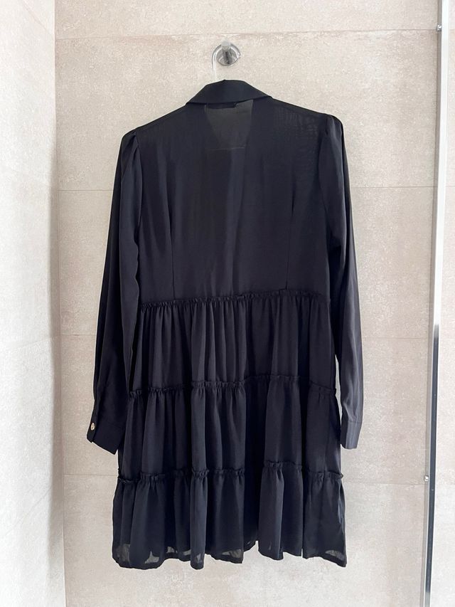 Vestido negro gasa volantes