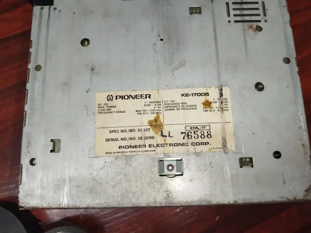 Radio cassette clásico Pioneer