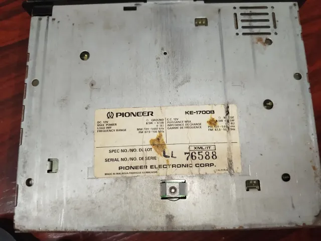 Radio cassette clásico Pioneer