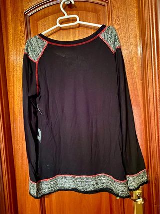 Camiseta Desigual Negra Talla M
