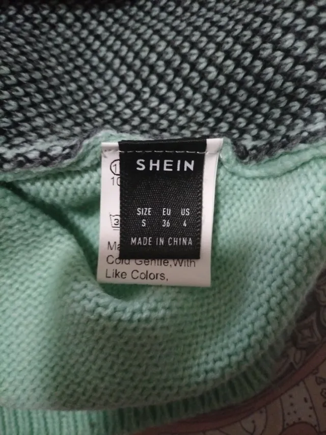 Chaleco verde calaveras S/M