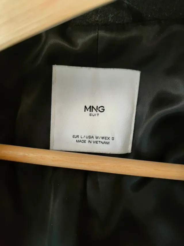 Abrigo Mango calentito Negro suit