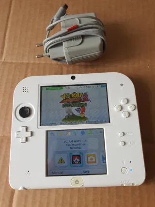Nintendo 2DS Blanca y Roja