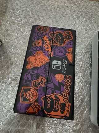 Nintendo Switch OLED Edizione Pokémon