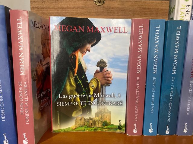 Saga Las guerreras Maxwell