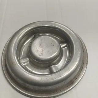 Cenicero Metal Estilo Mid-Century Modern