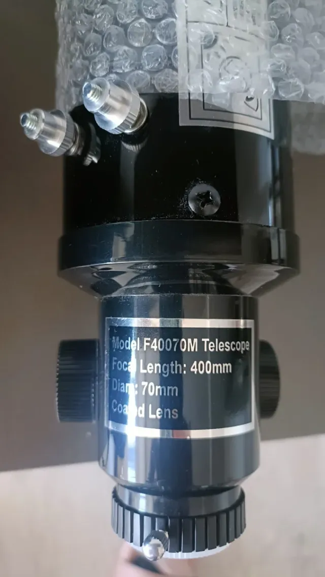 Telescopio INTEY con trípode y bolsa