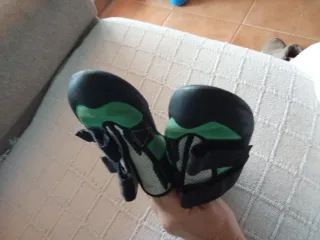 Pies de gato escalada verdes