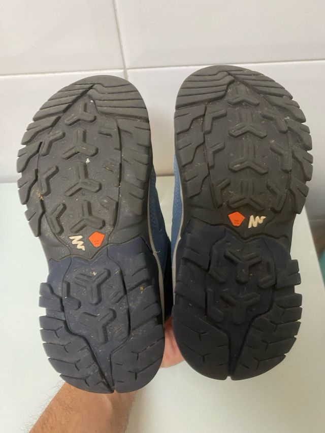 Botas montaña niñ@ Quechua impermeables 28