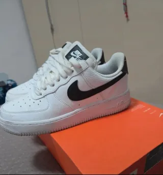 Nike Air Force 1 Bianche e Nere