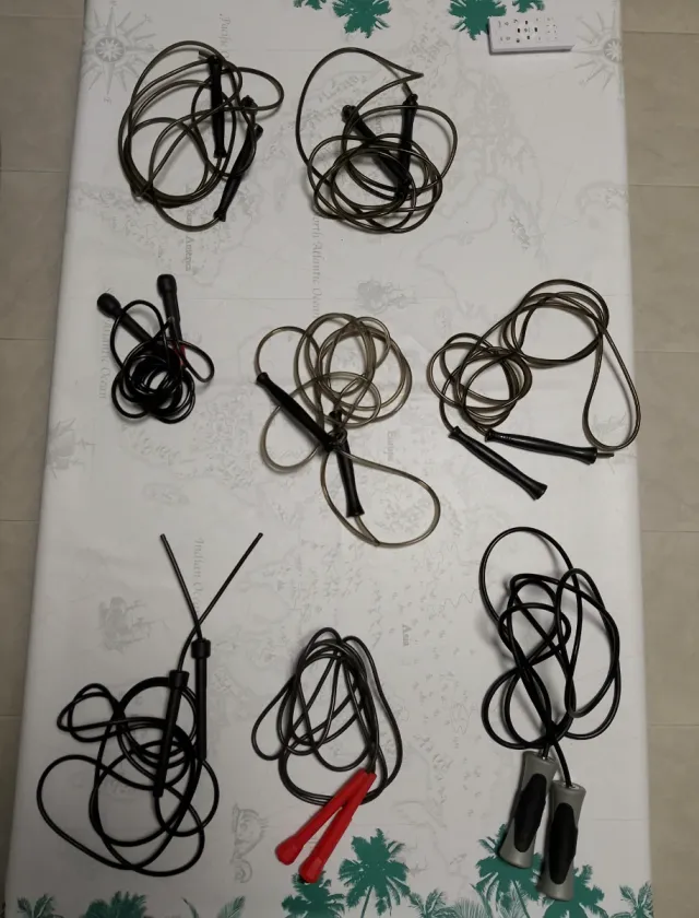 Lote de 7 combas para ejercicio