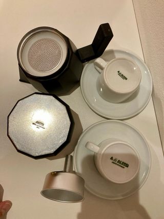 Moka Alessi + 2 tazzine caffè Alessi