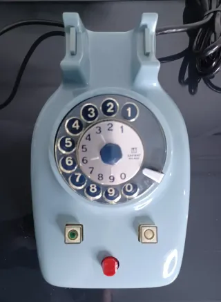 Teléfono Safnat Milano azul celeste (años 60-70)