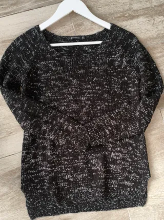 Jersey Stradivarius punto cuello pico gris