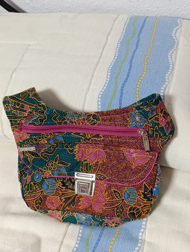 Riñonera Caomka Multicolor