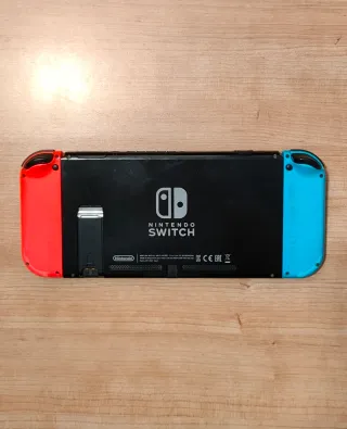 Pack Nintendo Switch con Caja + 2 Videojuegos