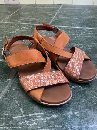 Sandalias Paula Urban T39 Piel Marrón y Dorado