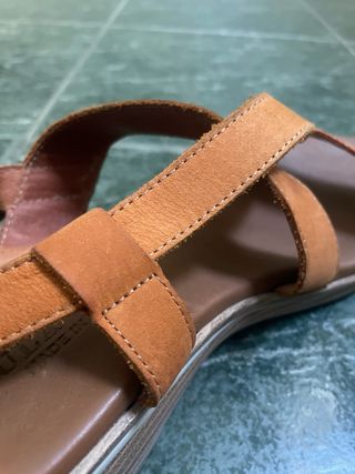 Sandalias Paula Urban T39 Piel Marrón y Dorado