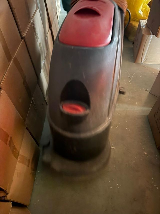 fregadora viper con deposito para el agua sucia