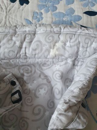 Cojín Bebé Ergobaby