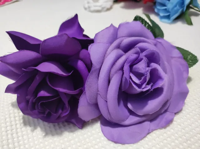 Conjunto flores flamenca morado