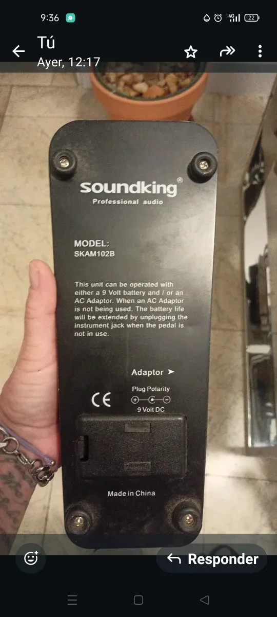 Pedal de guitarra Soundking SKAM102B