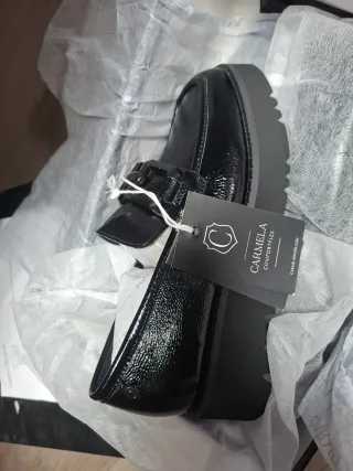 Zapatos Carmela Mujer Negros Charol