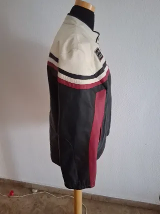 Chaqueta Motorista Negra, Roja y Blanca de polipie