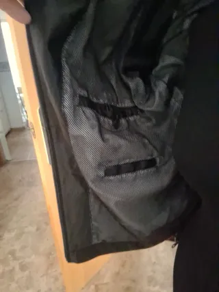 Chaqueta Motorista Negra, Roja y Blanca de polipie