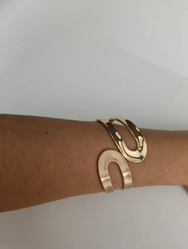 Pulsera Brazalete Dorado