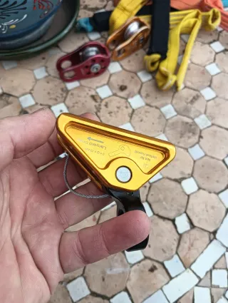 Rock Exótica Petzl Escalada Alpinismo Poda