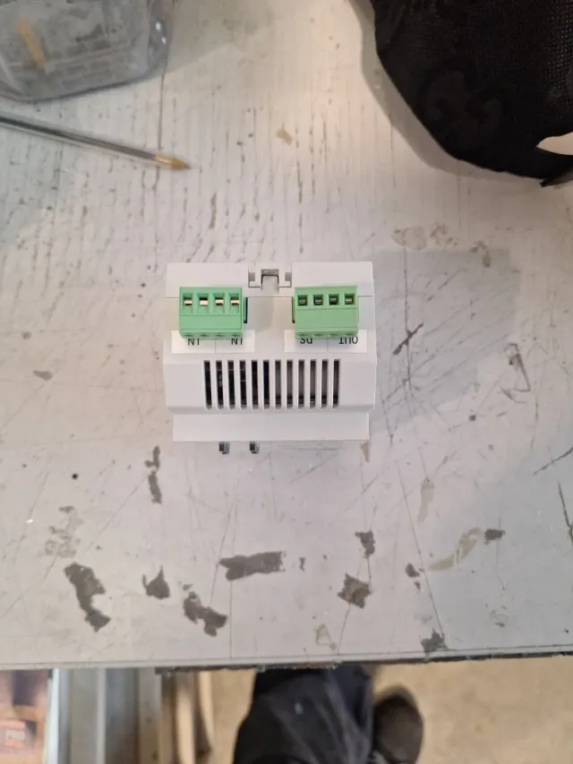 Repetidor/Distribuidor Bus Golmar RD-GB2/A