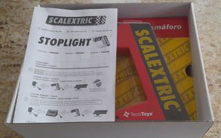 Semáforo Scalextric TecniToys con cuentavueltas