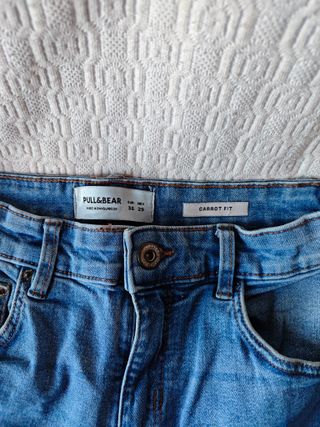 Pantalón vaquero pitillo Pull&Bear talla 36 hombre