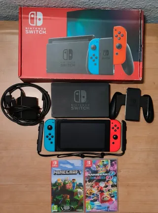 Pack Nintendo Switch con Caja + 2 Videojuegos