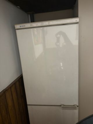 Nevera Combi 70cm Ancho